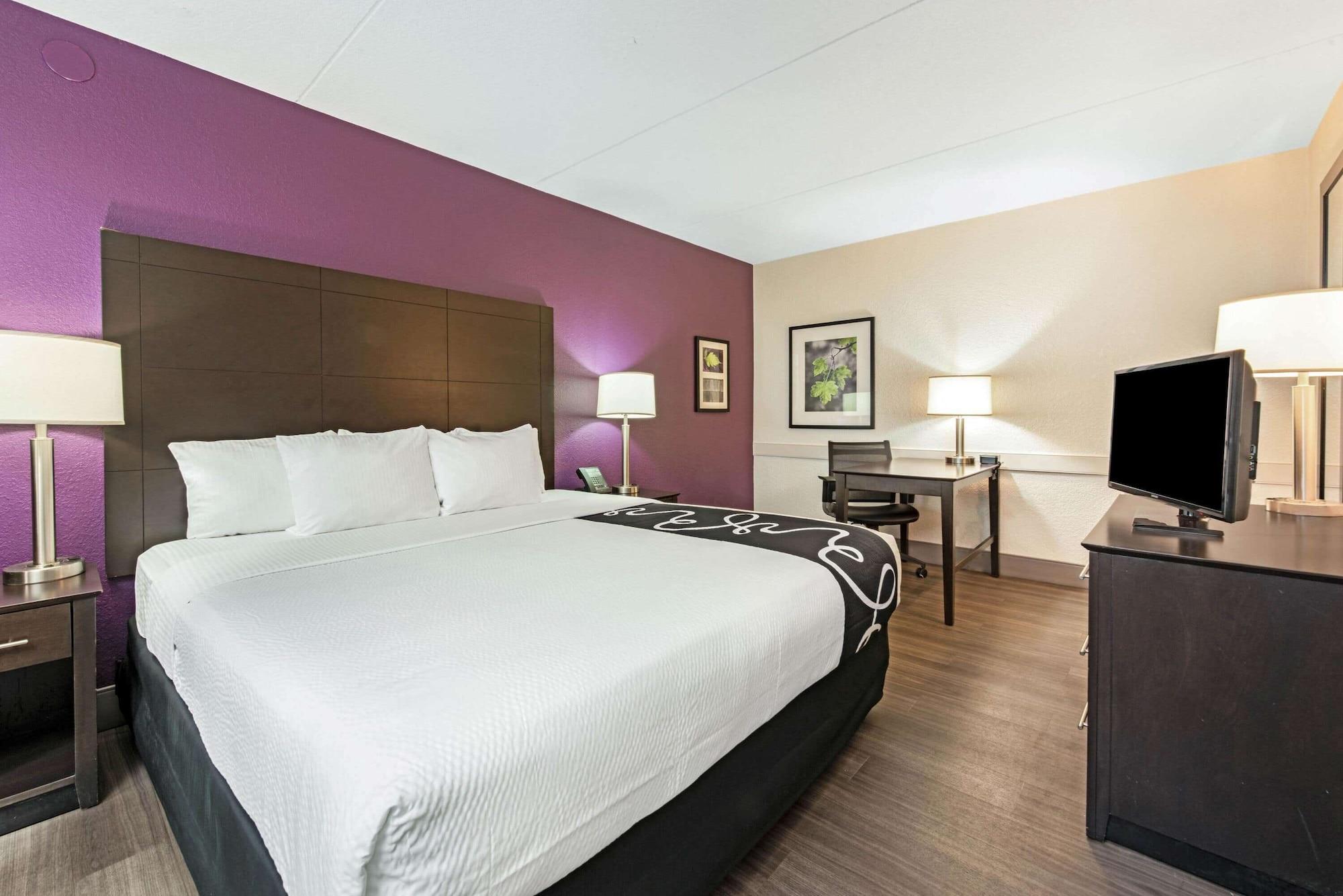 La Quinta Inn By Wyndham Miami Airport North Miami Springs Bagian luar foto