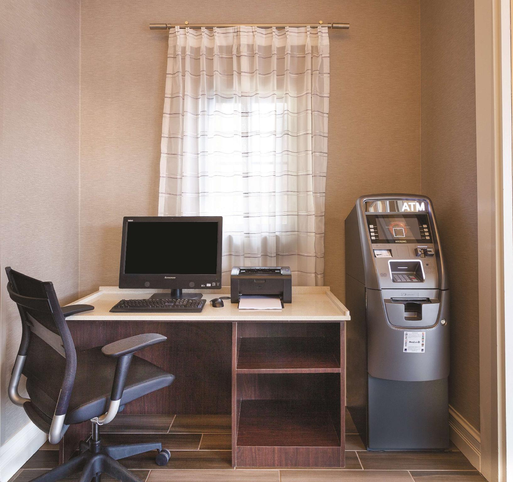 La Quinta Inn By Wyndham Miami Airport North Miami Springs Bagian luar foto