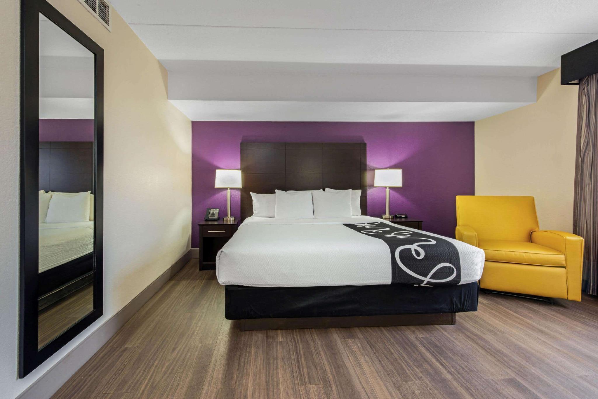 La Quinta Inn By Wyndham Miami Airport North Miami Springs Bagian luar foto