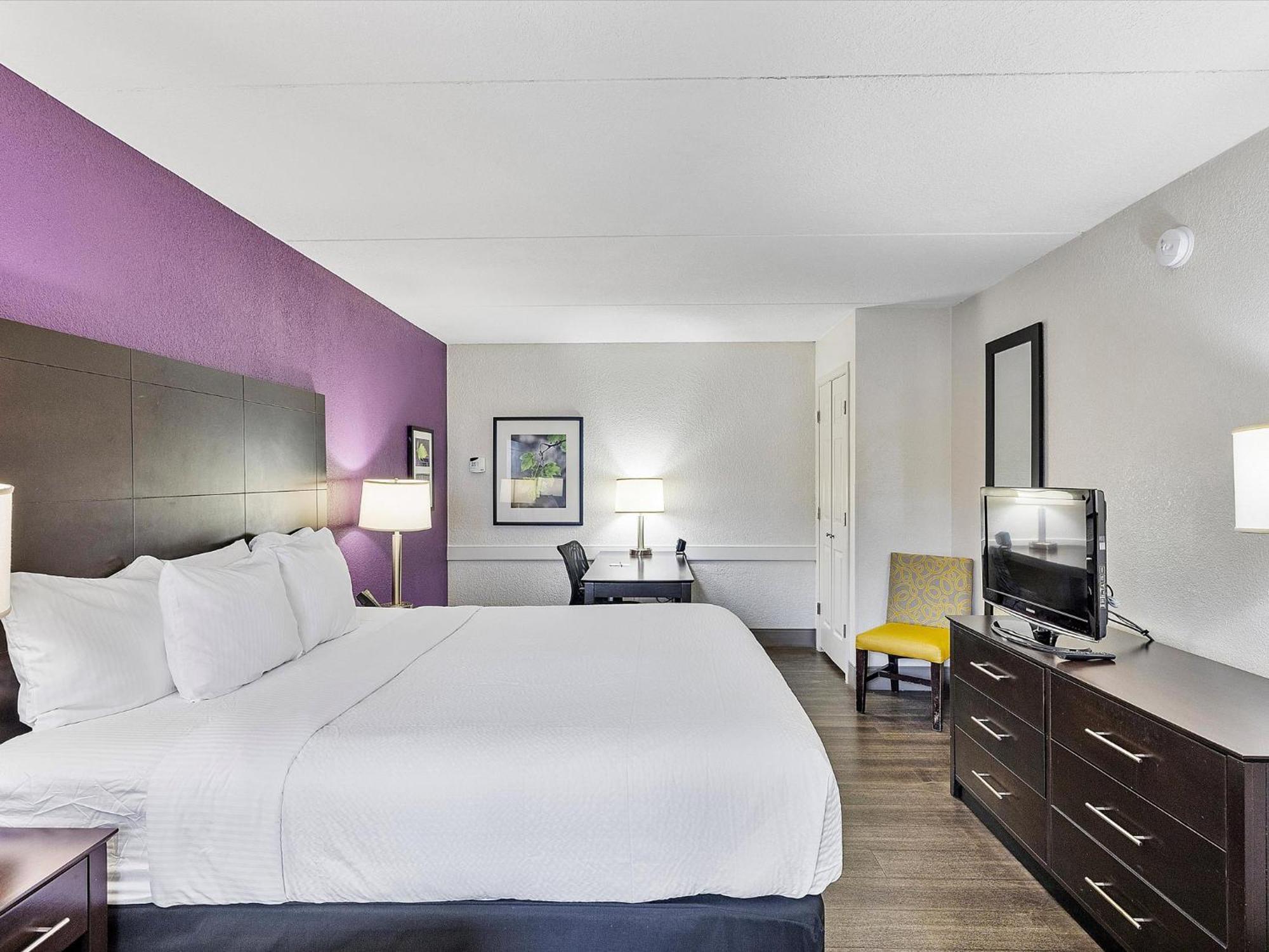 La Quinta Inn By Wyndham Miami Airport North Miami Springs Bagian luar foto