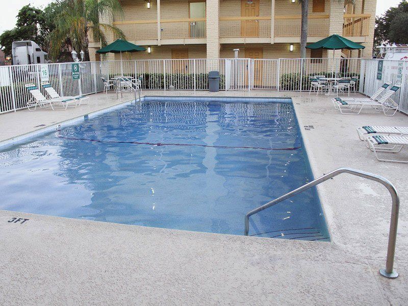 La Quinta Inn By Wyndham Miami Airport North Miami Springs Bagian luar foto
